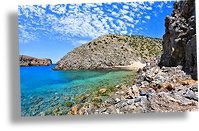 Spiaggia di cala domestica e della sua galleria artificiale